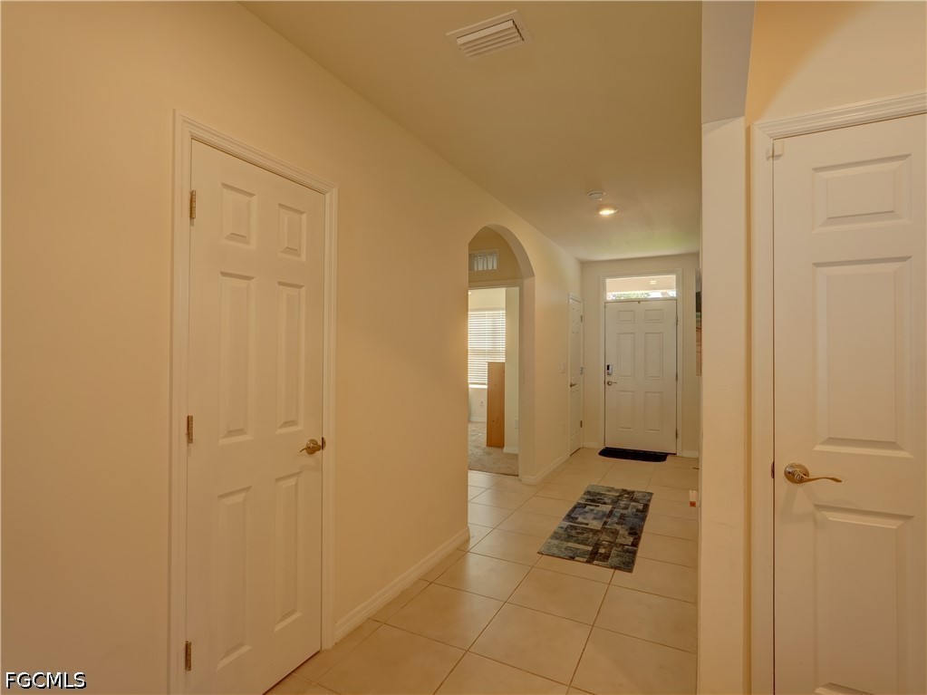 328 24th, Cape Coral, FL 33991