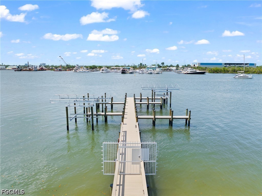Dock
