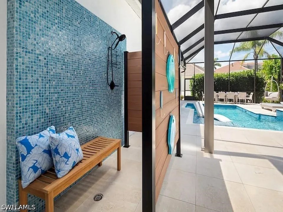 8967 Lely Island, Naples, FL 34113