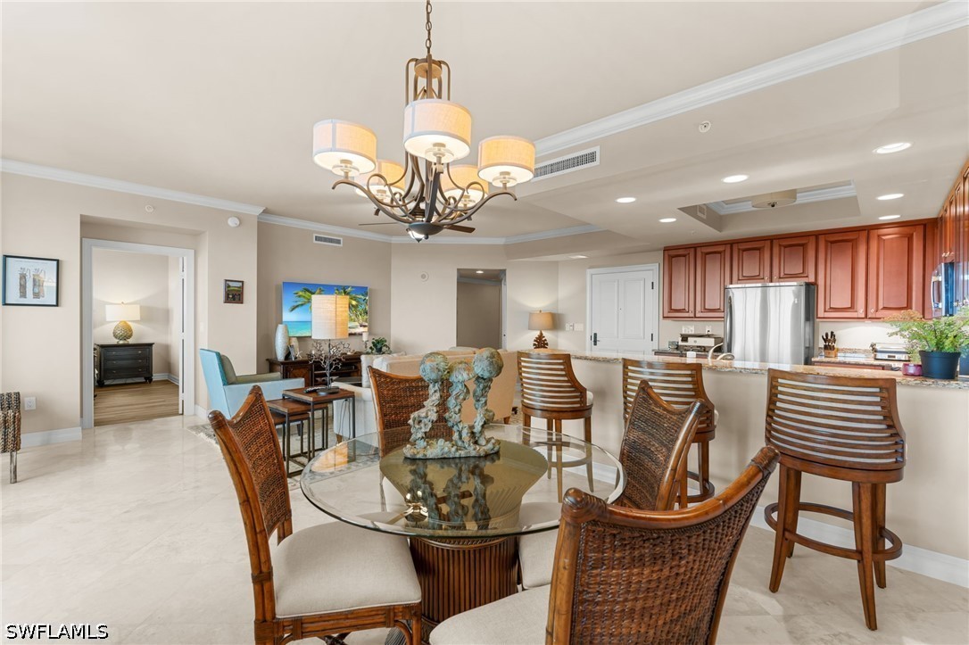 DiningArea