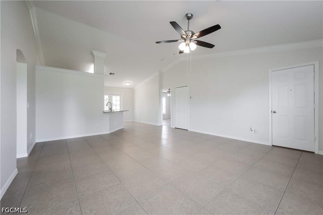 4310 10th, Lehigh Acres, FL 33971
