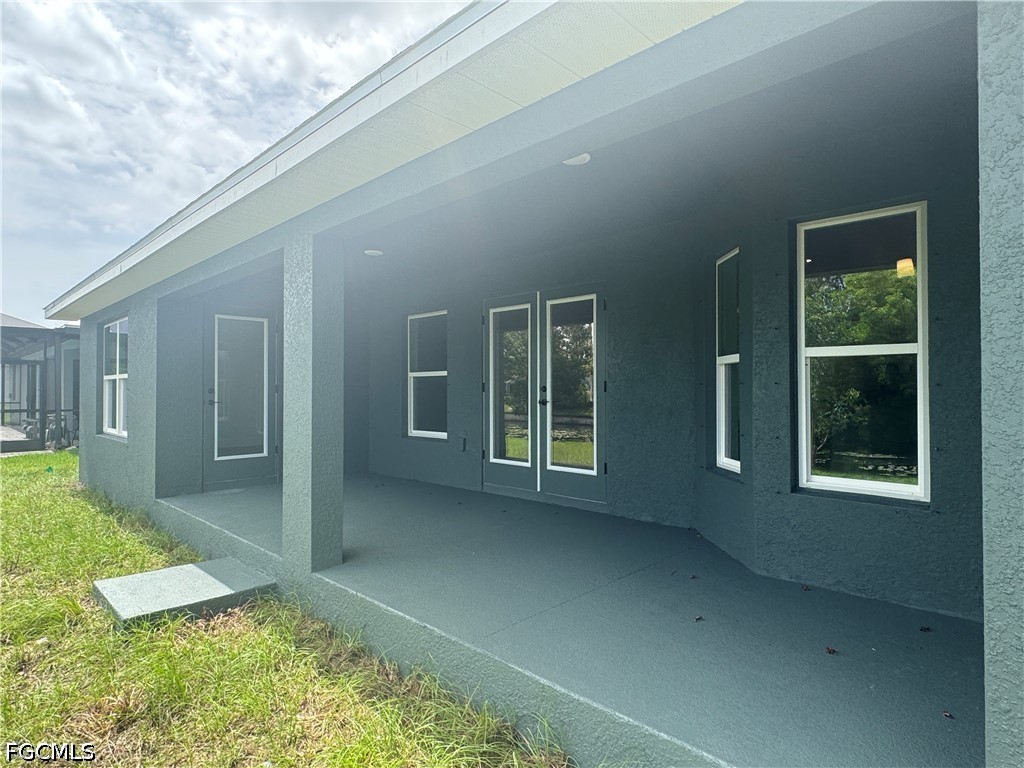 302 1st, Cape Coral, FL 33990