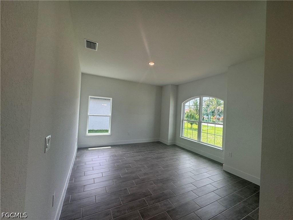 302 1st, Cape Coral, FL 33990