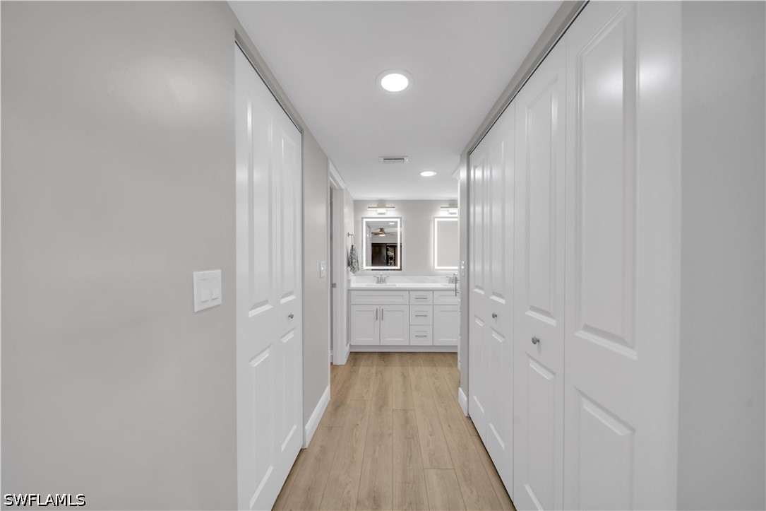 5790 Trailwinds Unit 111, Fort Myers, FL 33907