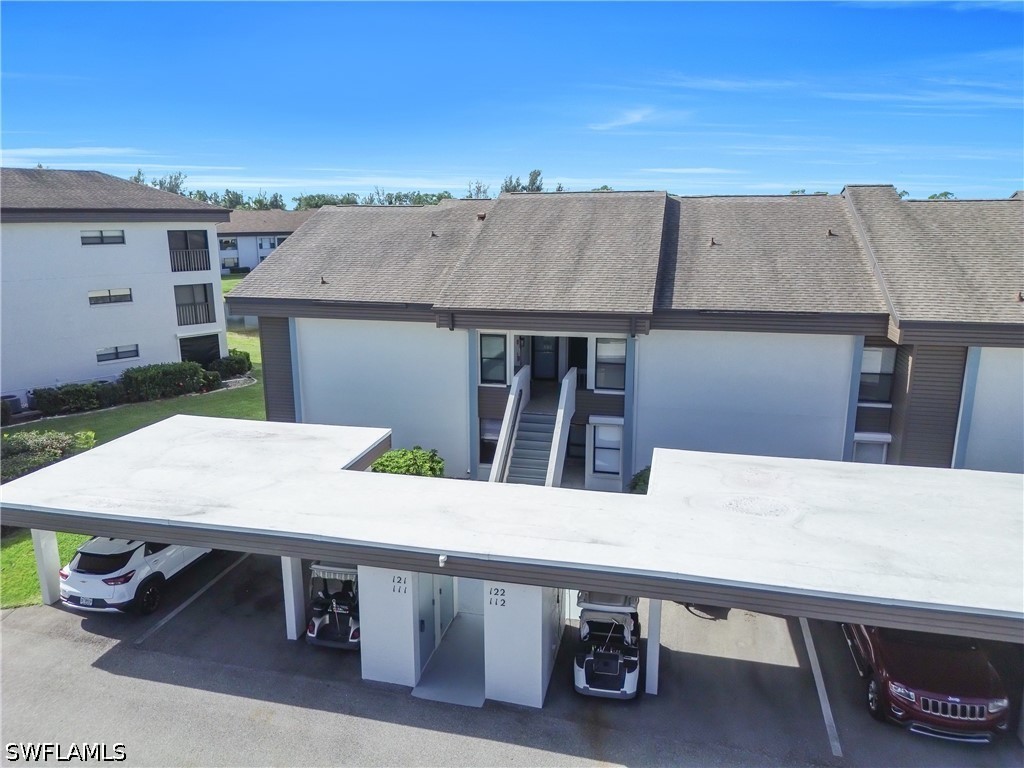 5790 Trailwinds Unit 111, Fort Myers, FL 33907