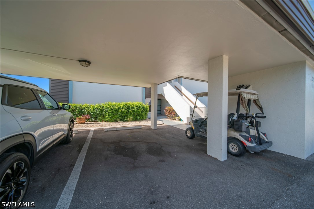 5790 Trailwinds Unit 111, Fort Myers, FL 33907