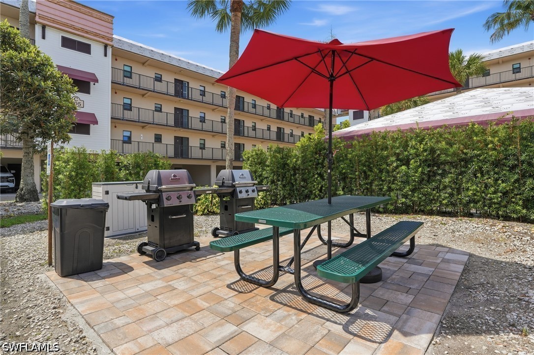 803 River Point Unit 107b, Naples, FL 34102