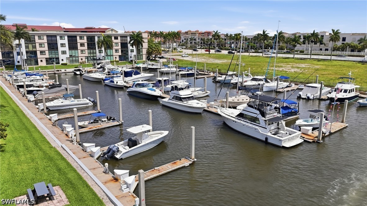 Dock