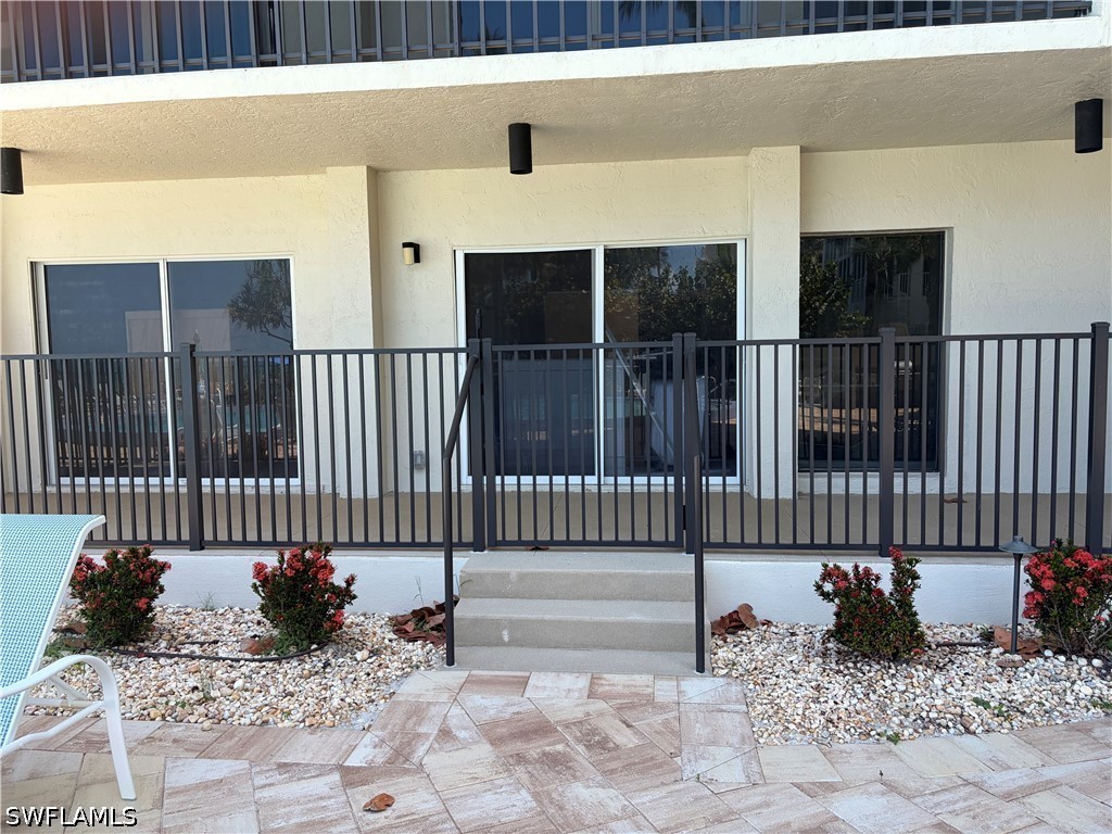 3399 Gulf Shore Unit 109, Naples, FL 34103