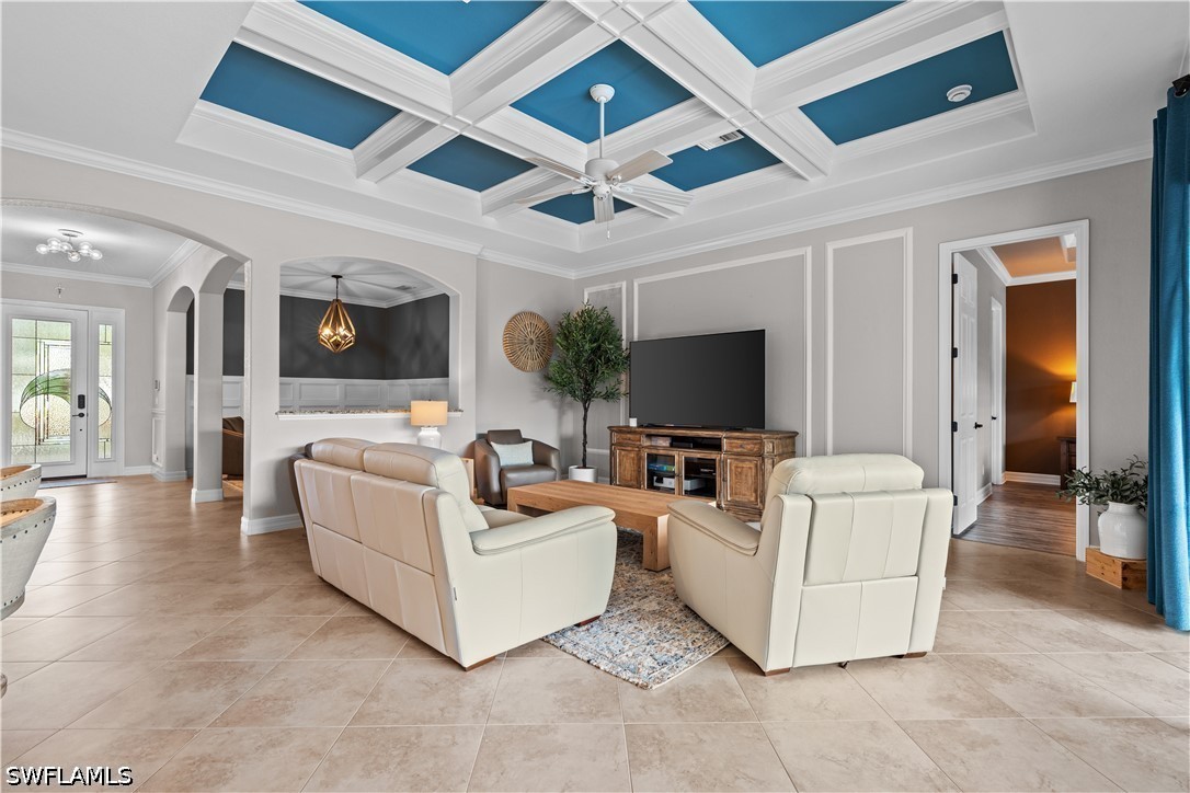 9352 Vercelli, Naples, FL 34113