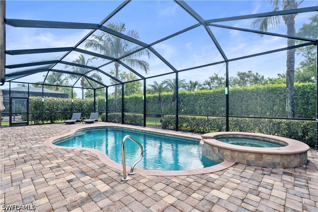 9352 Vercelli, Naples, FL 34113