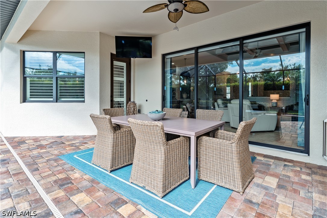 9352 Vercelli, Naples, FL 34113