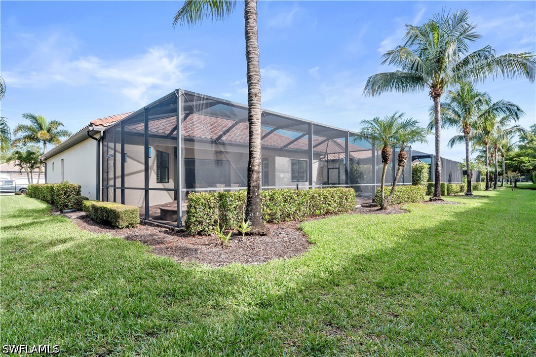 9352 Vercelli, Naples, FL 34113
