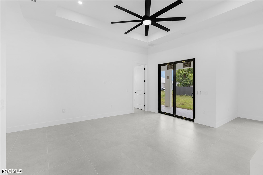 7 19th, Cape Coral, FL 33991