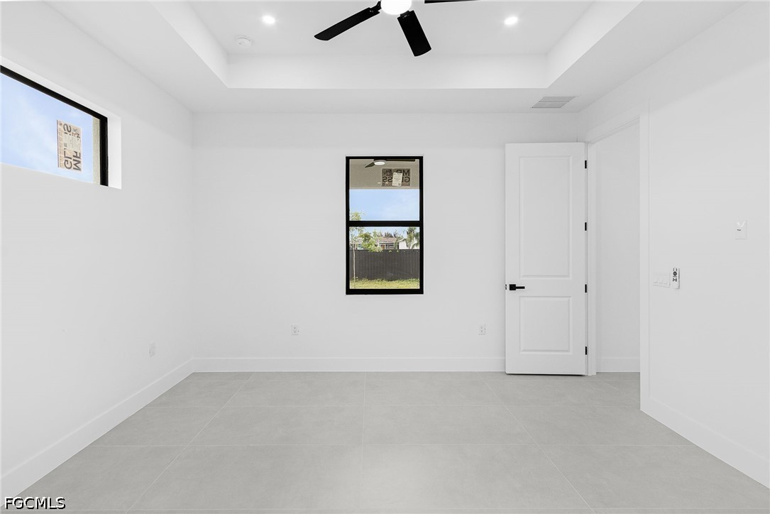 7 19th, Cape Coral, FL 33991
