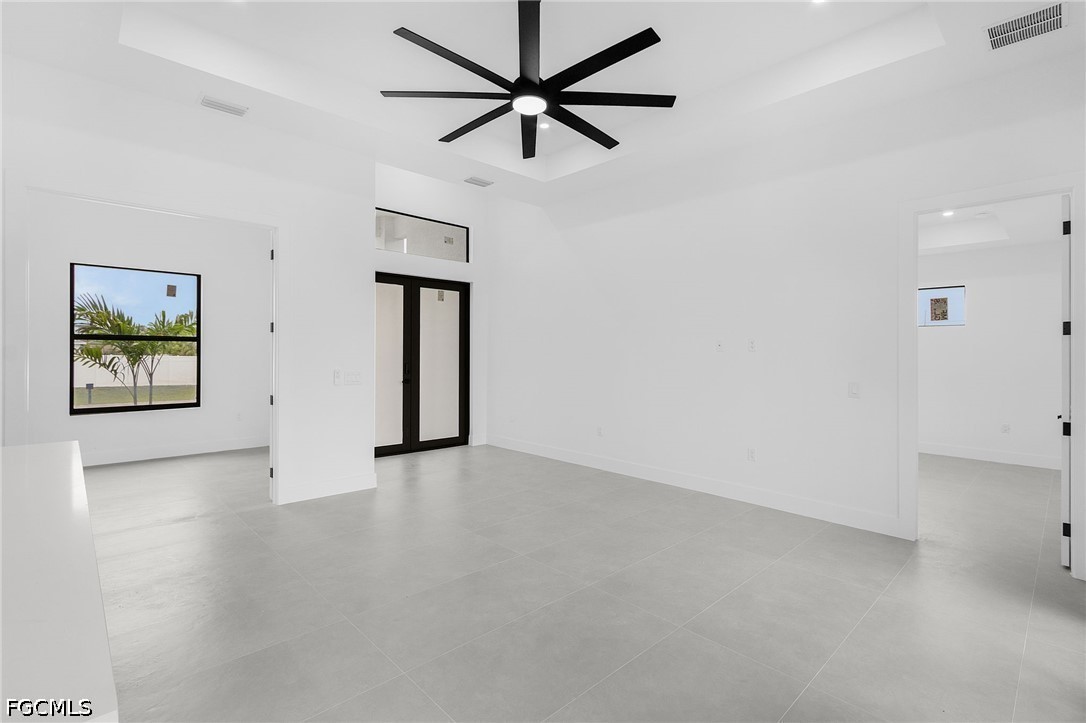 7 19th, Cape Coral, FL 33991