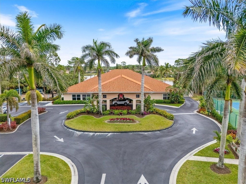 7550 Meadow Lakes Unit 4701, Naples, FL 34104
