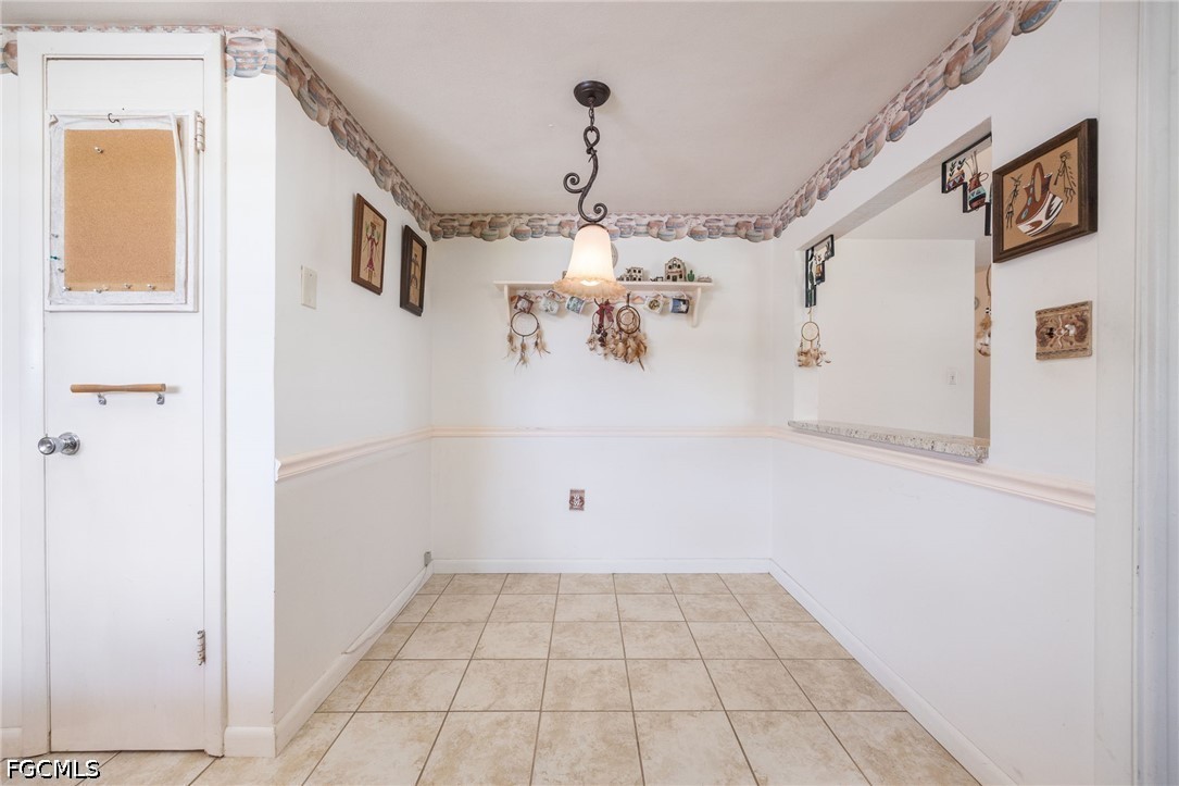 DiningArea