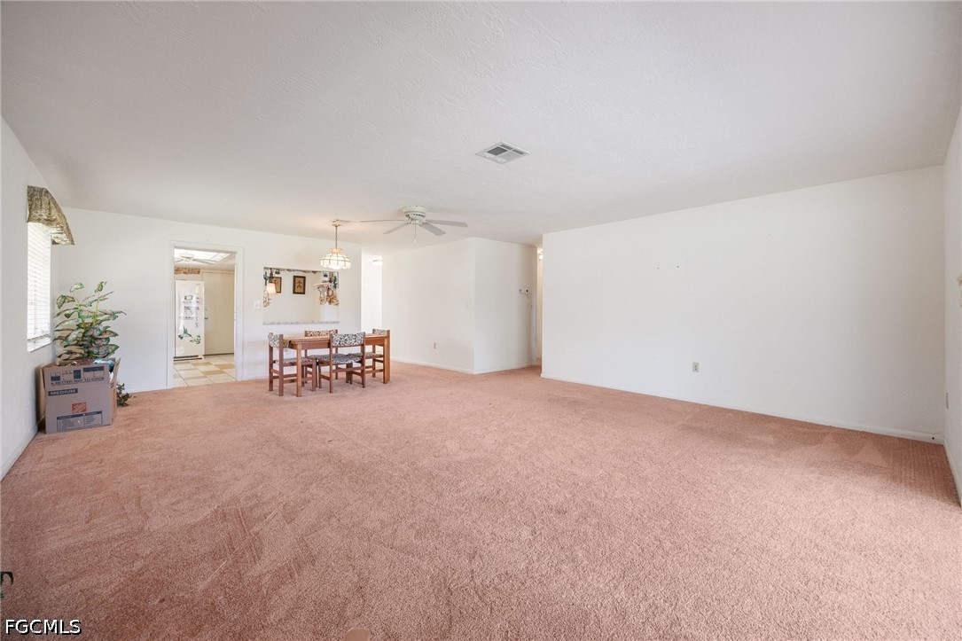 5585 Hamlet, Fort Myers, FL 33919
