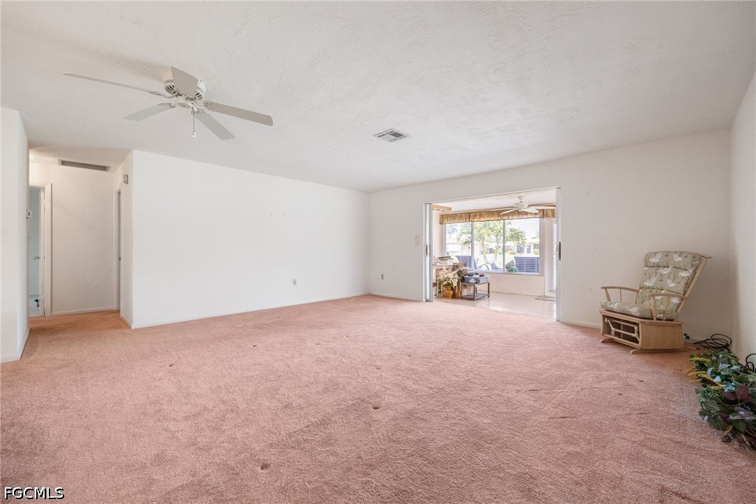 5585 Hamlet, Fort Myers, FL 33919