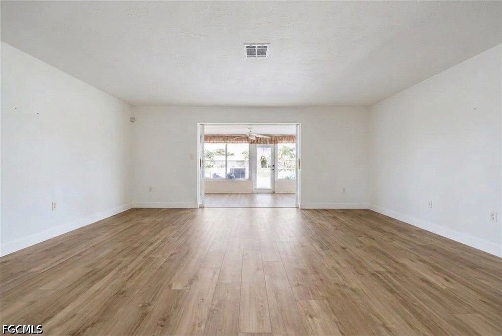 5585 Hamlet, Fort Myers, FL 33919