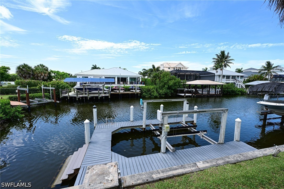 Dock