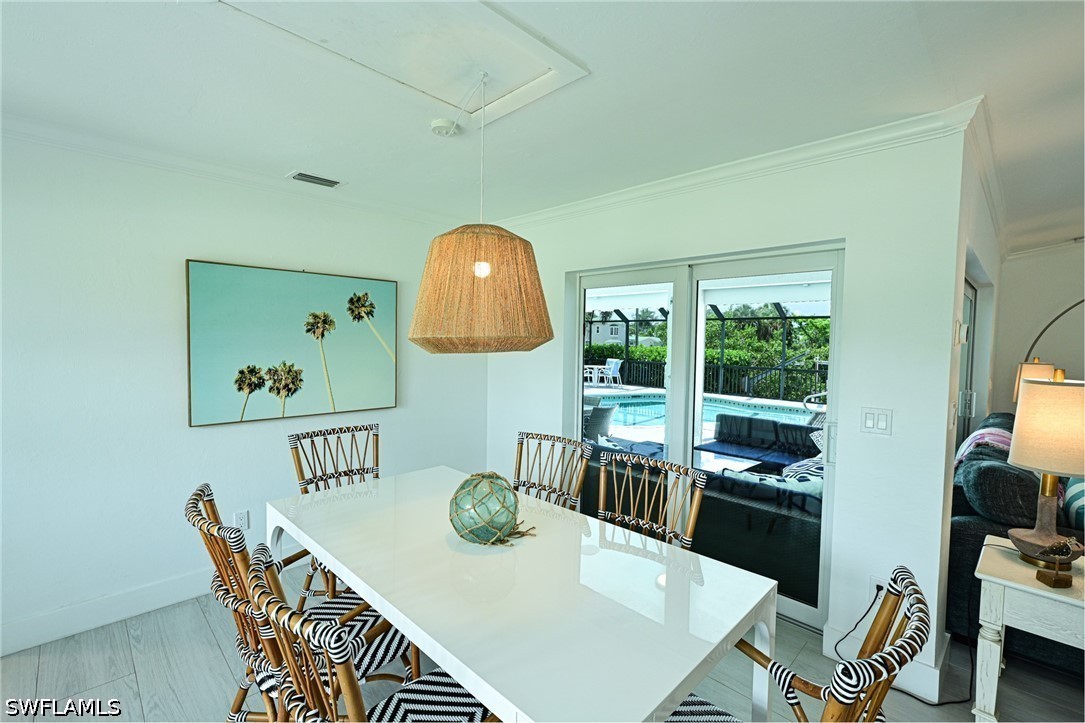 DiningArea