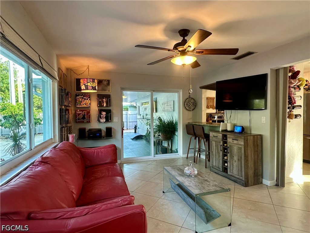 FamilyRoom