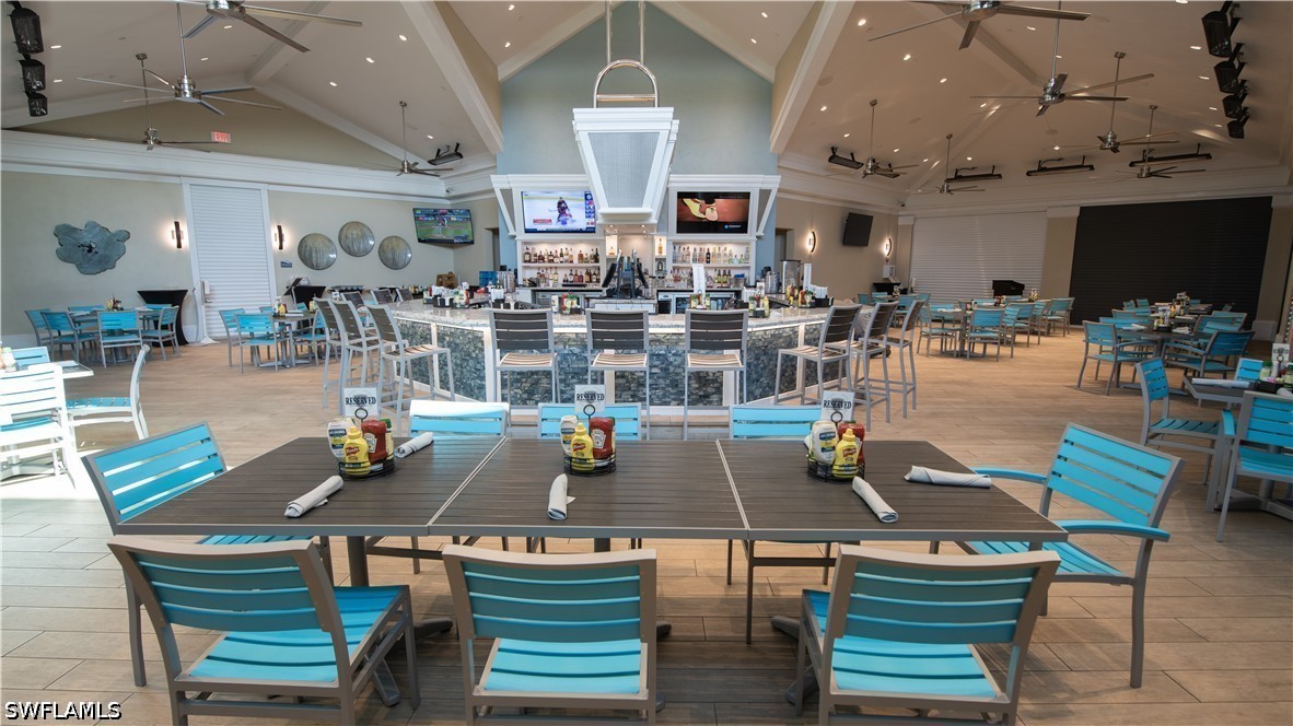 DiningArea