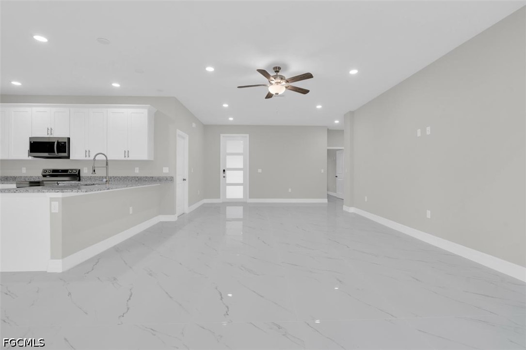 1108 Bainbridge, Lehigh Acres, FL 33974