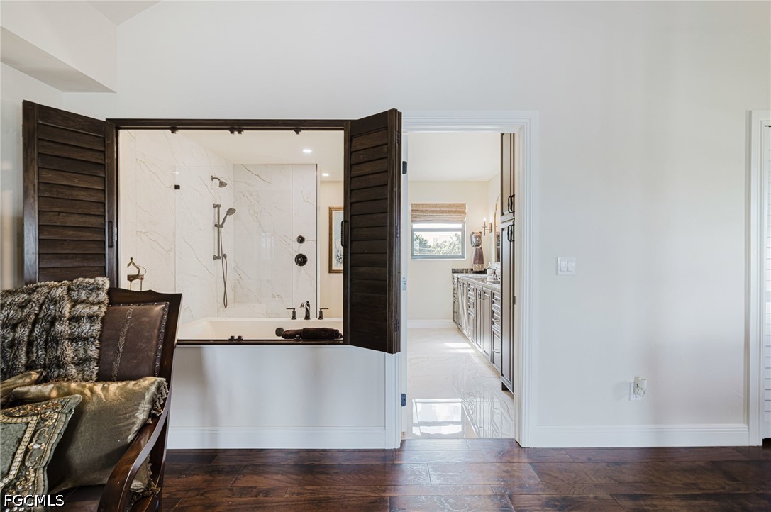 1943 Bahama, Fort Myers, FL 33905