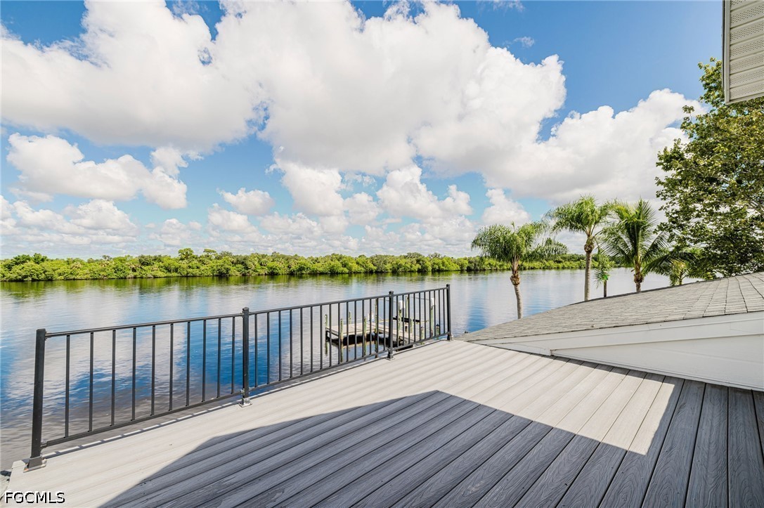 1943 Bahama, Fort Myers, FL 33905