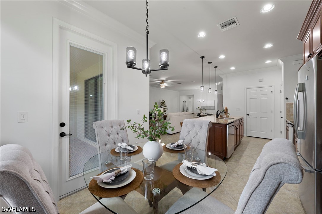 DiningArea