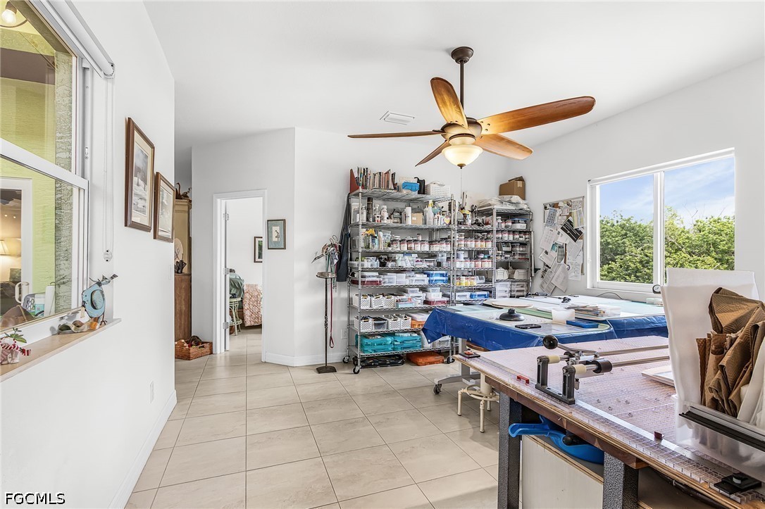 DiningRoom
