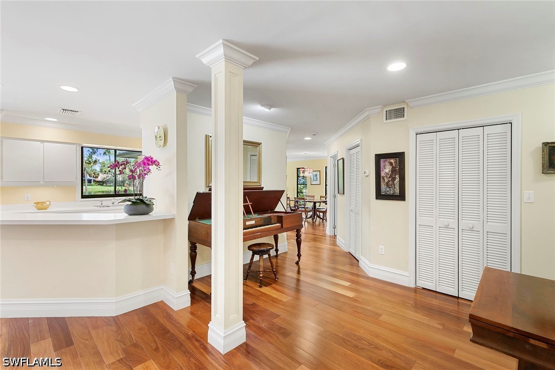 5731 Cypress Hollow, Naples, FL 34109