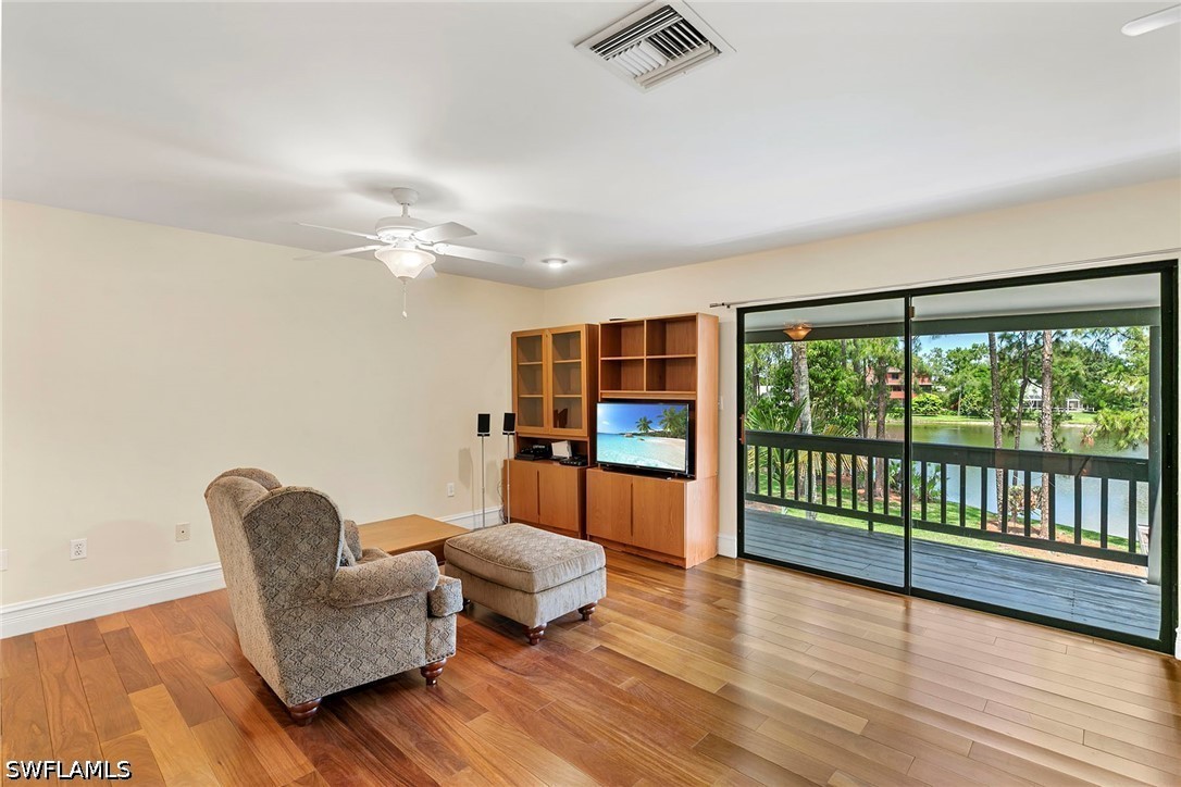 5731 Cypress Hollow, Naples, FL 34109