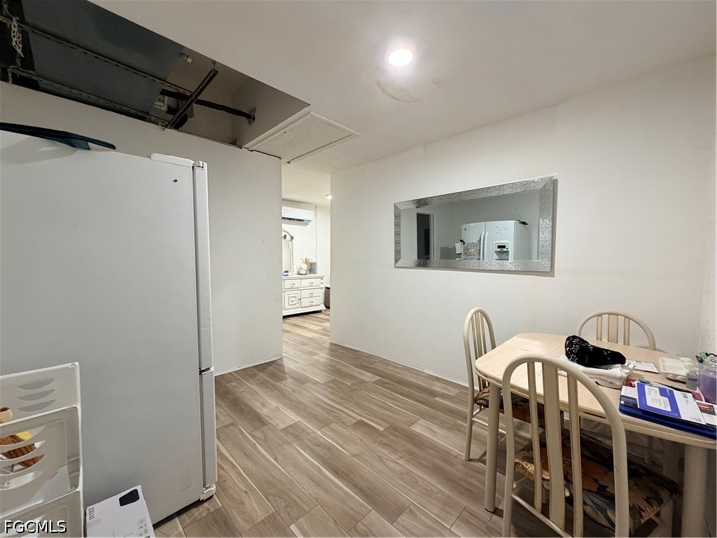 DiningArea