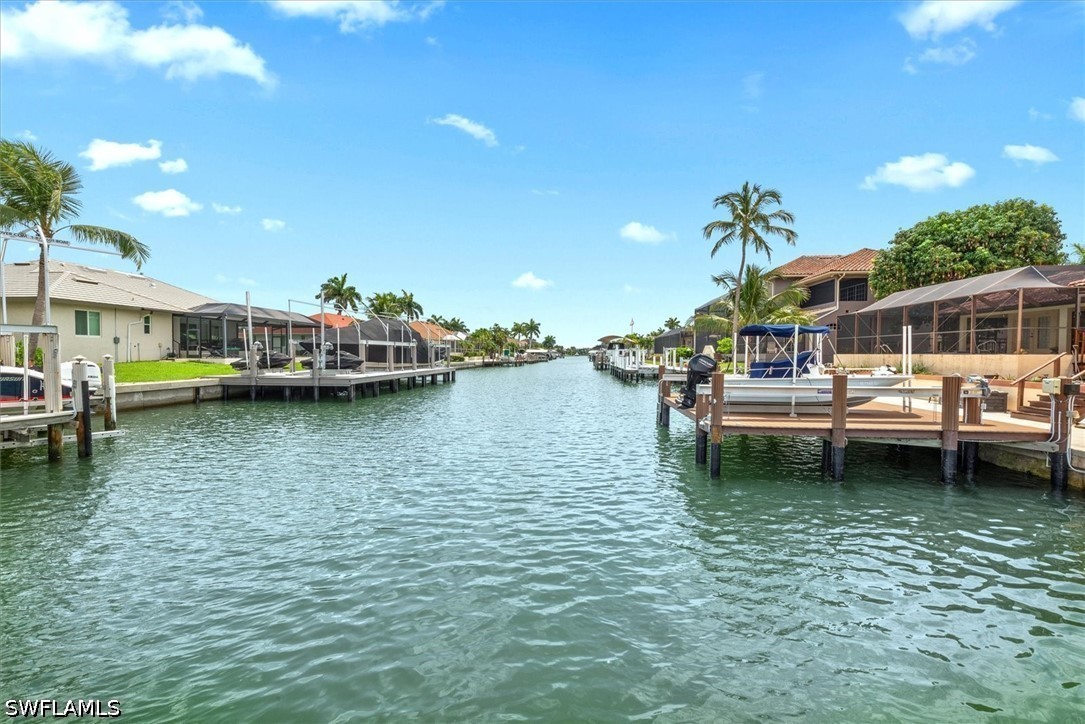 Dock