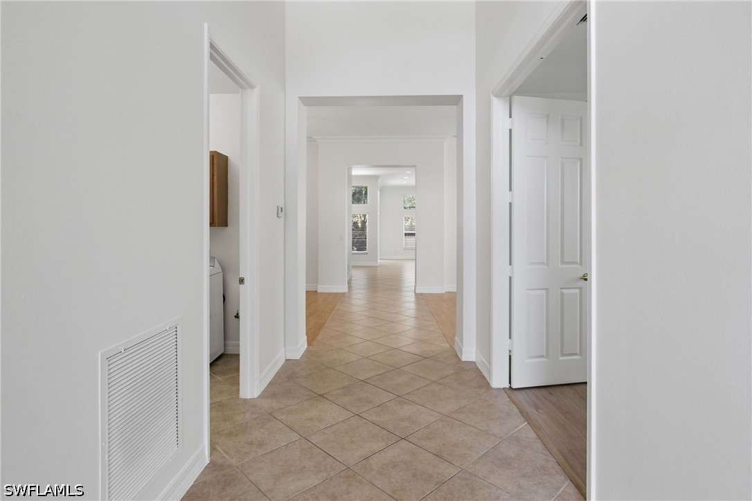 2009 Isla De Palma, Naples, FL 34119