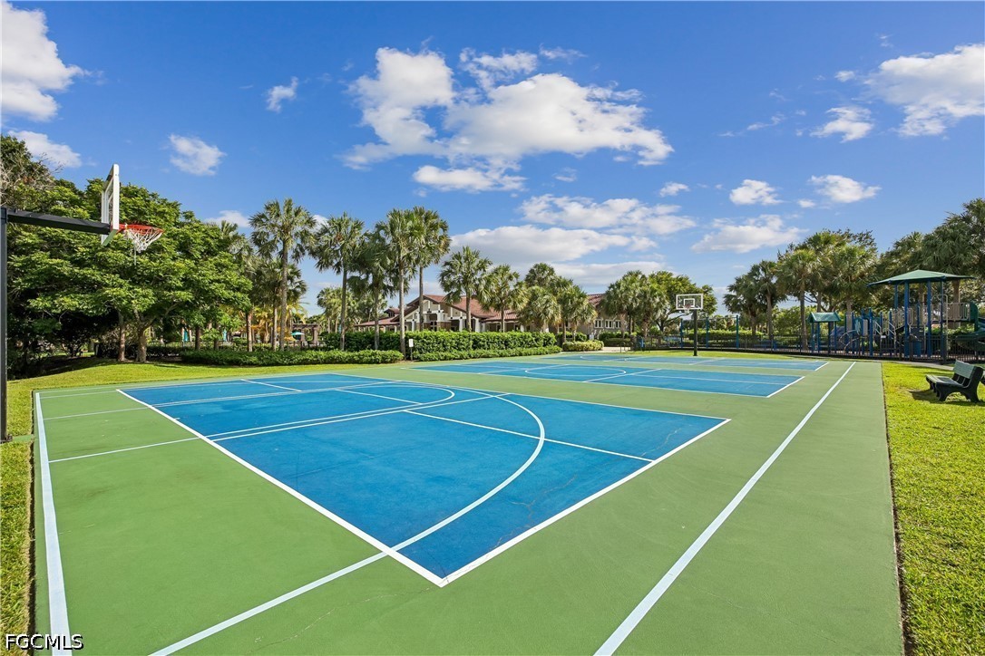 BasketballCourt