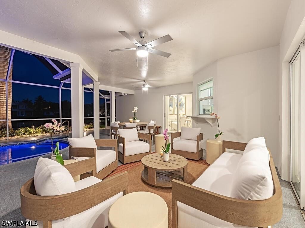 4856 Crayton, Naples, FL 34103