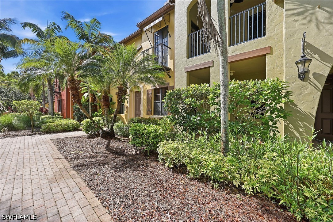 9126 Chula Vista Unit 12303, Naples, FL 34113