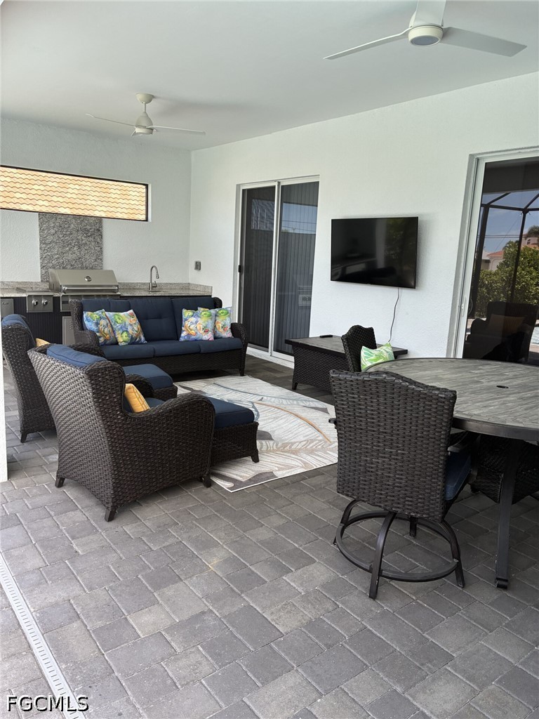1120 42nd, Cape Coral, FL 33993