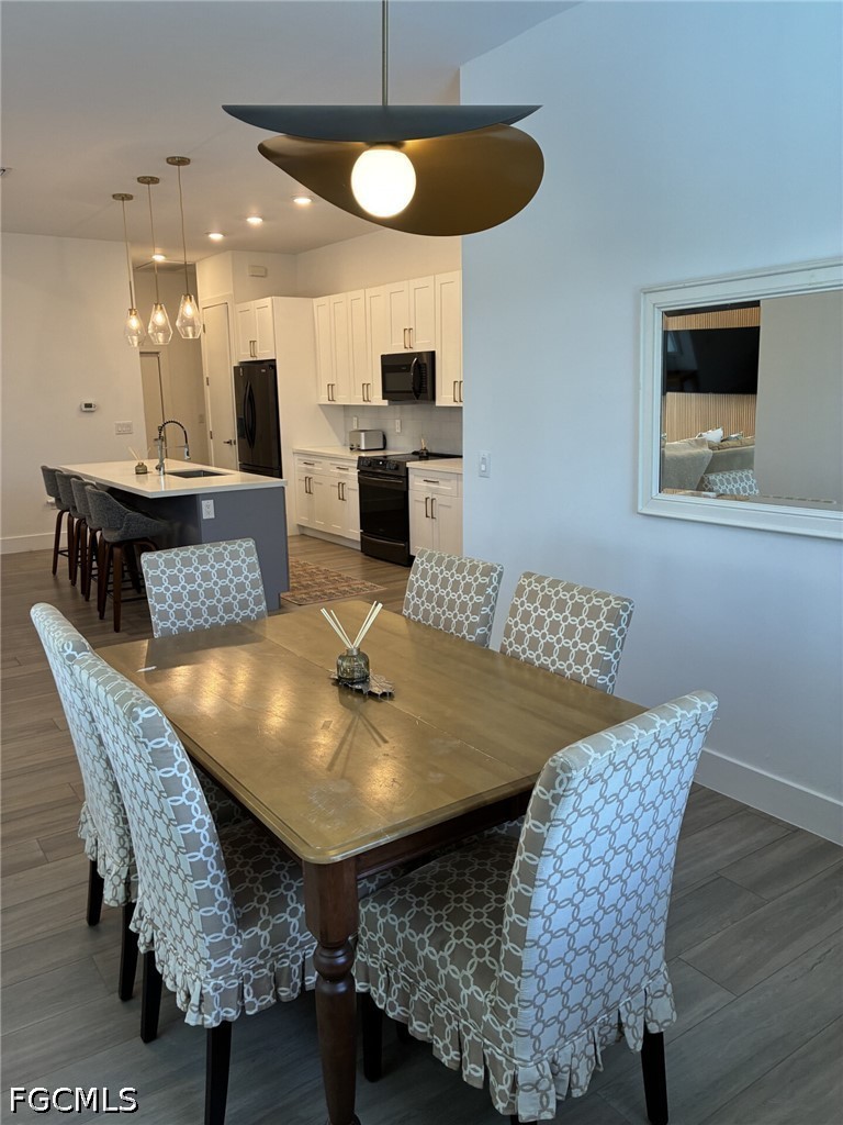 DiningArea