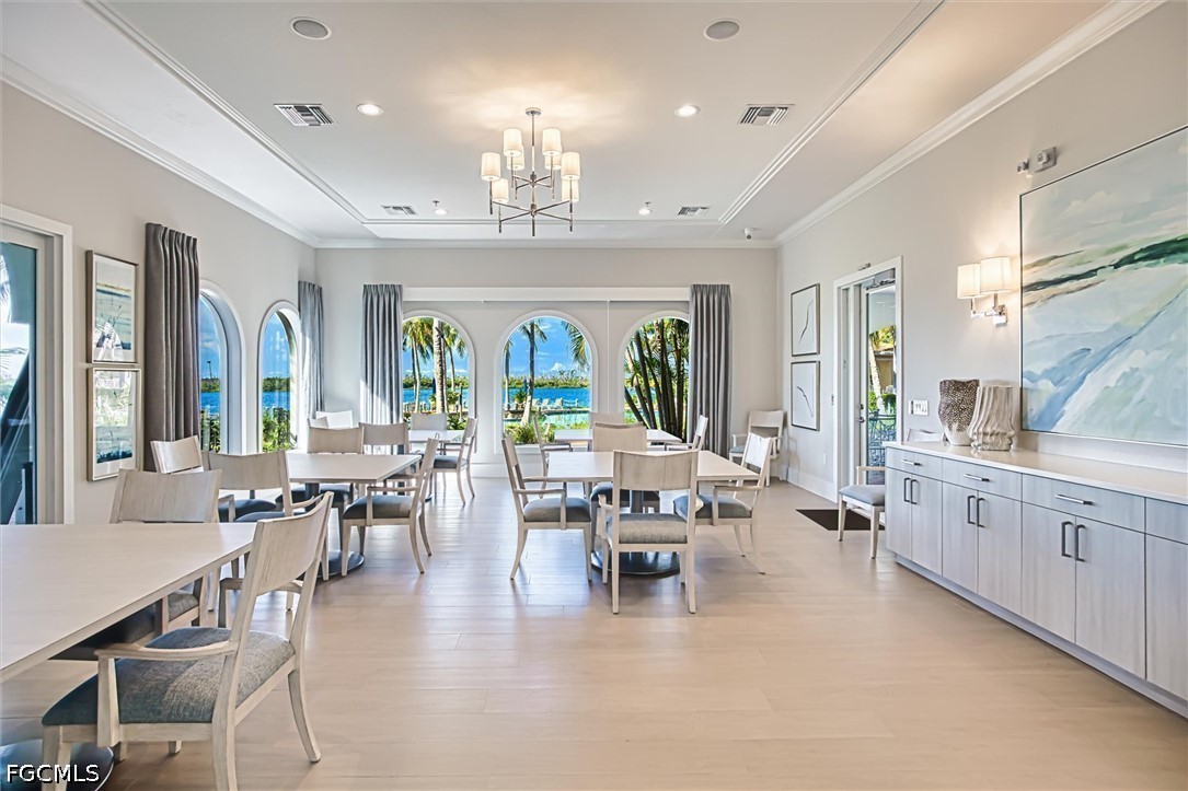 DiningArea