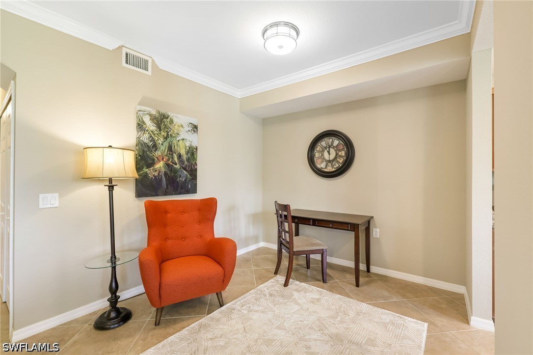17941 Bonita National Unit 327, Bonita Springs, FL 34135