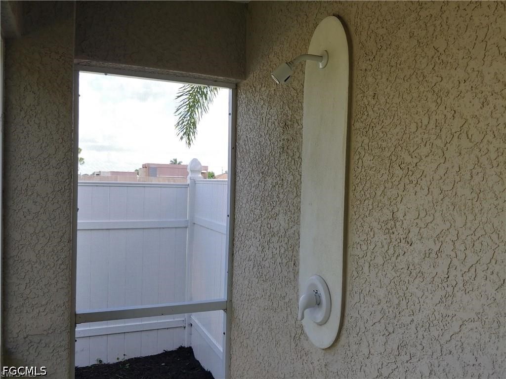 4145 9th, Cape Coral, FL 33914