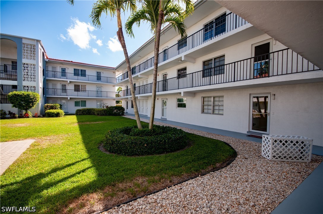 5 High Point Unit 104, Naples, FL 34103