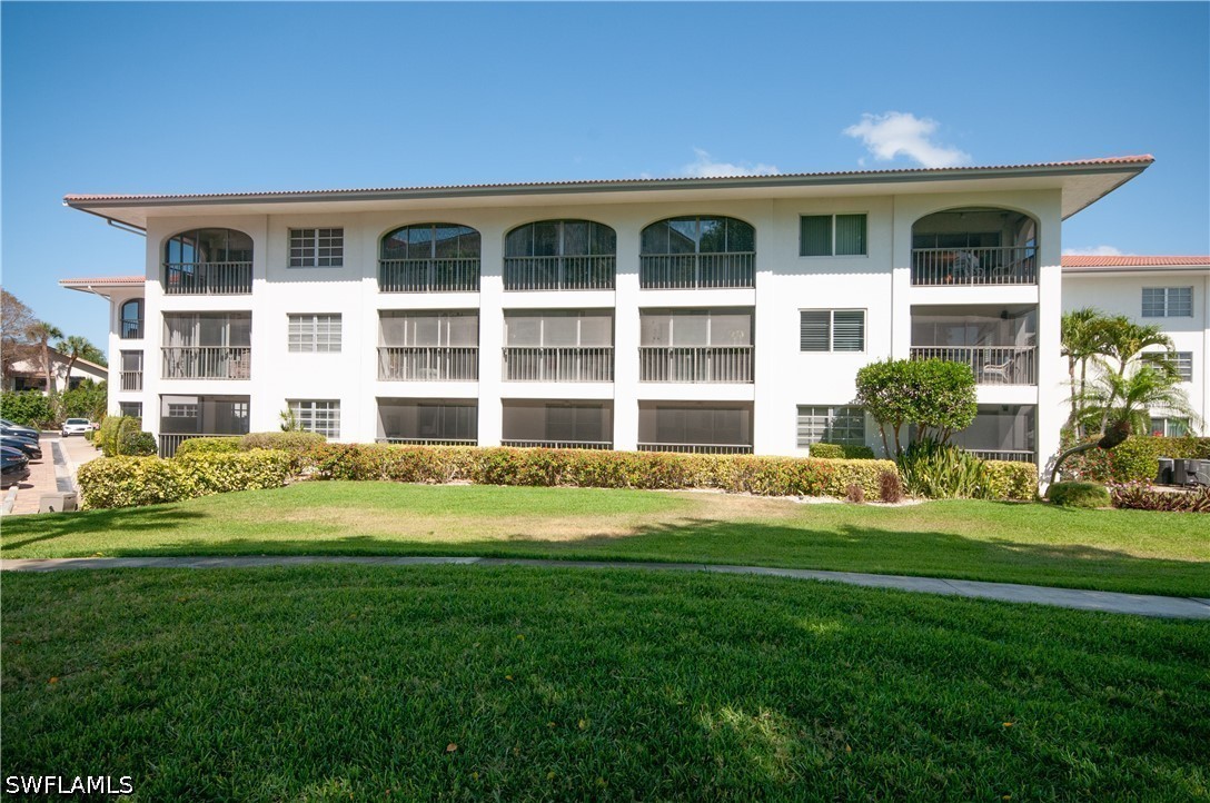 5 High Point Unit 104, Naples, FL 34103