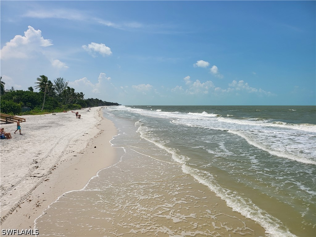 5 High Point Unit 104, Naples, FL 34103